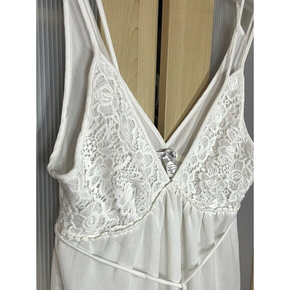 Linea Donatella Babydoll Lace Embroidered Nightgown Sz M Sexy Bridal White - Picture 3 of 5